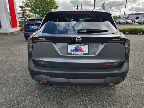 New 2025 Nissan Kicks SR w/ SR Premium Package image 6