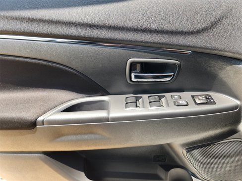 New 2025 Mitsubishi Outlander Sport ES image 16