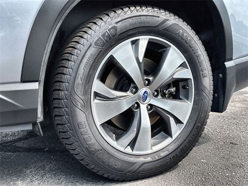 Used 2020 Subaru Ascent Premium w/ Convenience Package image 18