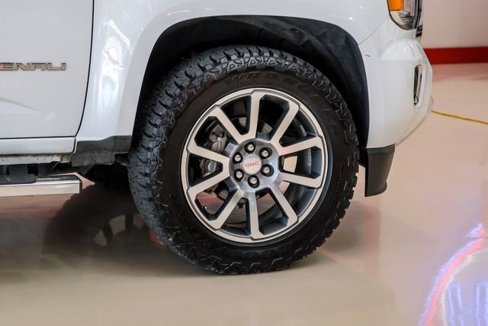 Used 2019 GMC Canyon Denali image 51