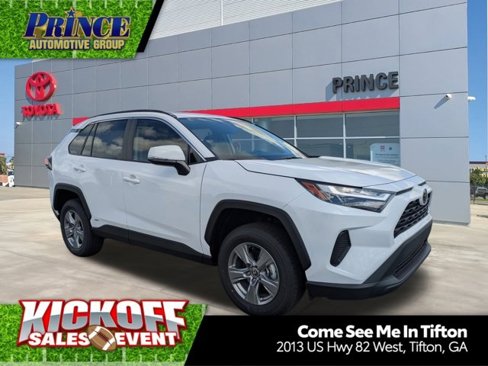 New 2025 Toyota RAV4 XLE image 1