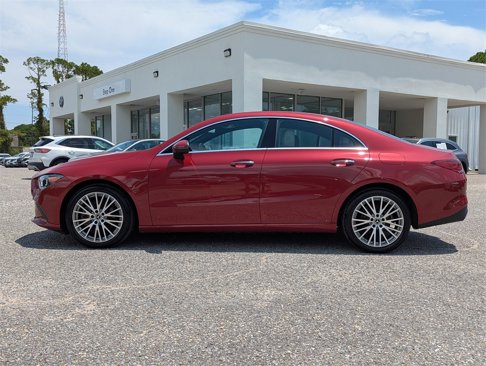 Used 2023 Mercedes-Benz CLA 250 image 4
