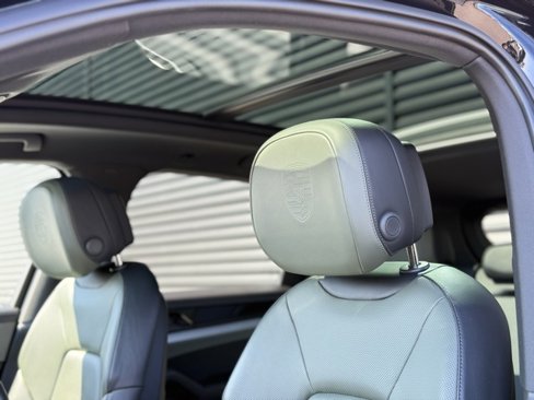 Certified 2024 Porsche Cayenne image 24