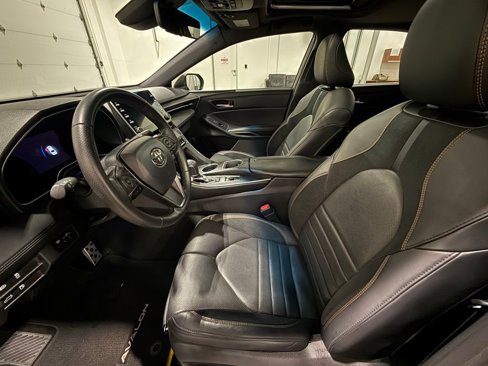 Used 2020 Toyota Avalon XSE image 14