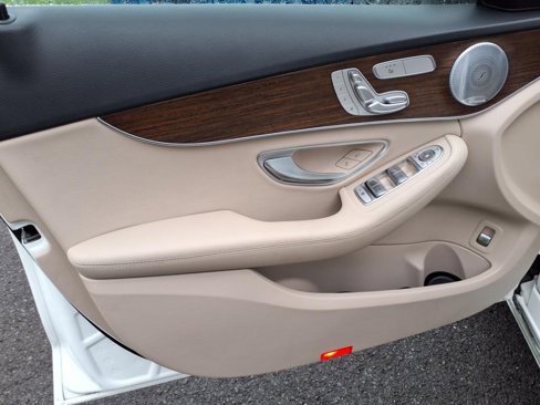 Used 2020 Mercedes-Benz C 300 4MATIC Sedan image 12