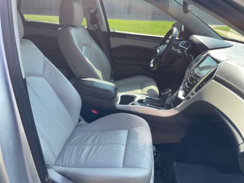 Used 2014 Cadillac SRX FWD image 24