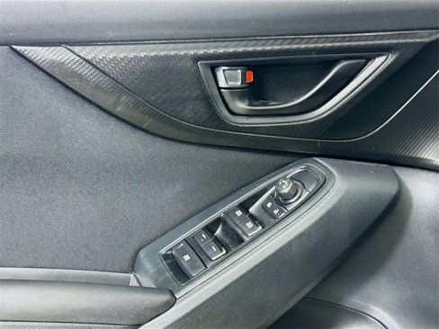 Used 2018 Subaru Impreza 2.0i image 17