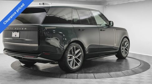 Used 2024 Land Rover Range Rover SE image 10