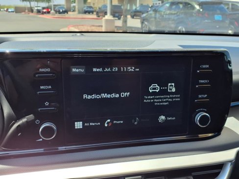 Used 2021 Kia K5 LXS image 19