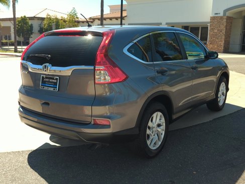Used 2016 Honda CR-V LX image 5