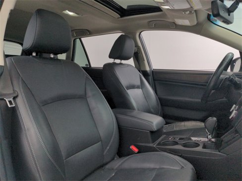 Used 2019 Subaru Outback 2.5i Limited w/ Popular Package #2 image 35