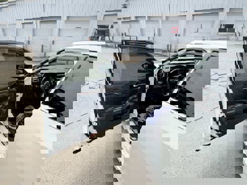 Used 2018 Nissan Maxima Platinum image 16