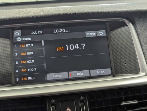 Used 2019 Kia Optima LX image 23