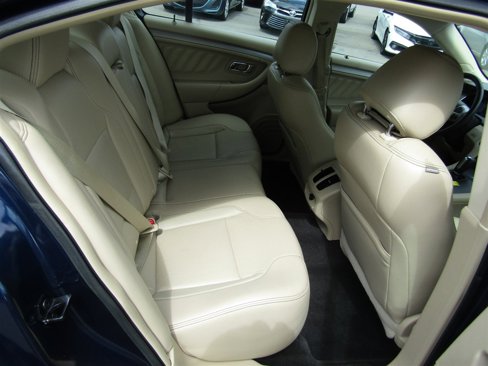 Used 2016 Ford Taurus SEL w/ Equipment Group 201A image 19