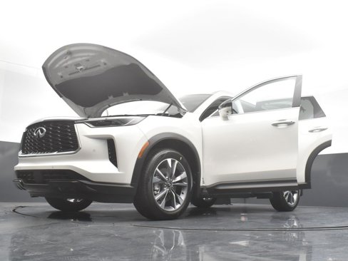 Certified 2025 INFINITI QX60 Luxe w/ Lighting Package (N94) image 34