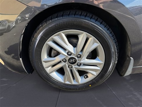 Used 2020 Hyundai Elantra Value Edition image 14