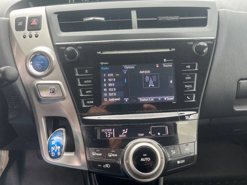 Used 2016 Toyota Prius V Five image 17