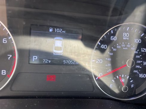 Certified 2021 Kia Forte LXS image 10