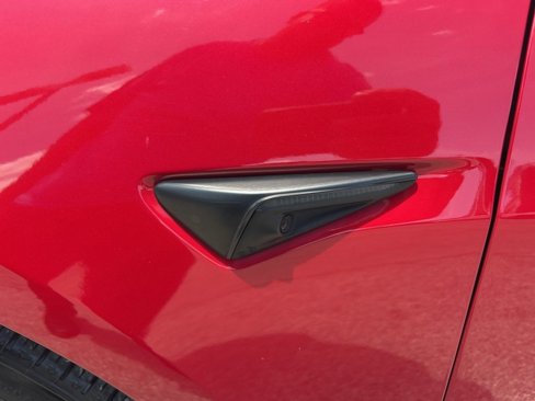 Used 2023 Tesla Model 3 Standard Range image 18