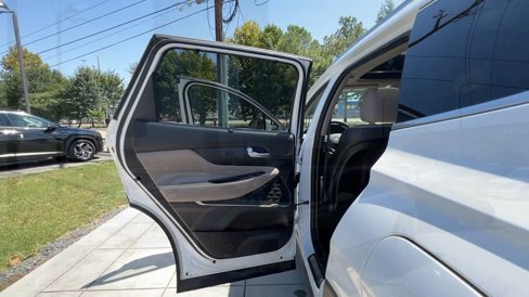 Used 2020 Hyundai Santa Fe Limited image 39