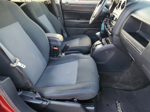 Used 2015 Jeep Patriot Latitude image 20