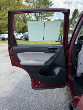Used 2016 Subaru Forester 2.5i image 16