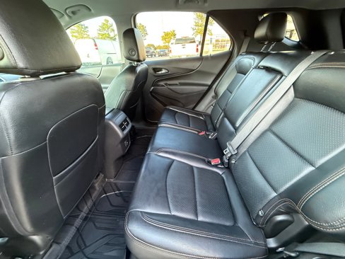 Used 2023 Chevrolet Equinox LT image 22