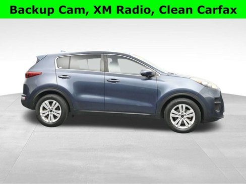 Used 2017 Kia Sportage LX image 1