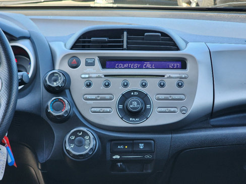 Used 2010 Honda Fit Sport image 3
