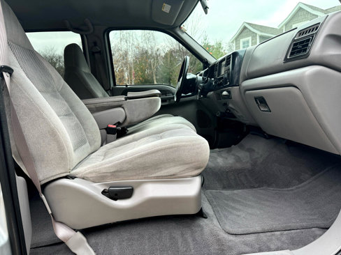 Used 2001 Ford F250 XLT image 18