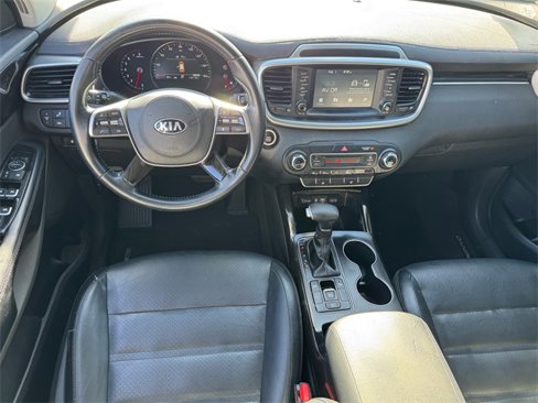 Used 2020 Kia Sorento EX image 12