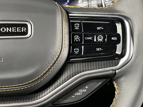New 2024 Jeep Grand Wagoneer L Series III w/ Quick Order Packagew 28T image 17