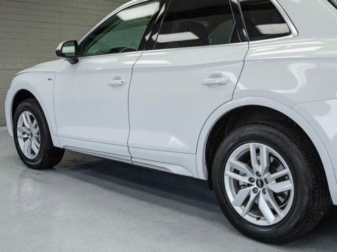 Used 2022 Audi Q5 2.0T Premium image 43