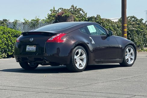 Used 2010 Nissan 370Z Touring w/ Aerodynamics Pkg image 4