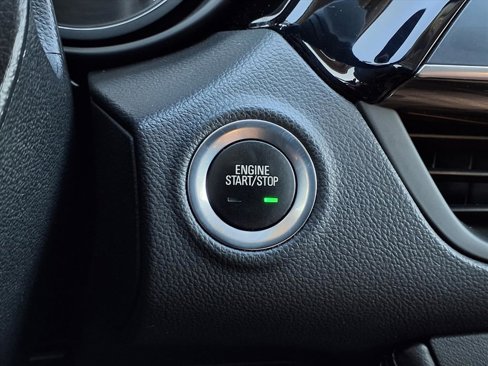 Used 2019 Buick Envision Essence image 16
