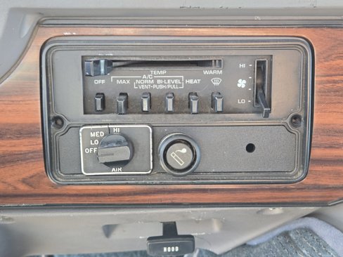 Used 1994 Dodge B2500 image 20