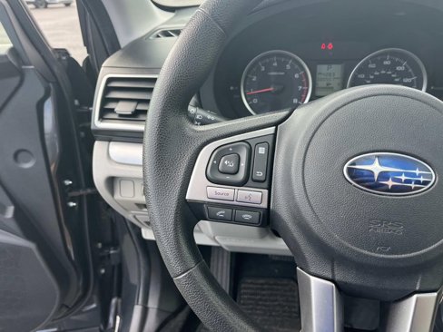 Used 2018 Subaru Forester 2.5i Premium w/ All-Weather Package image 17