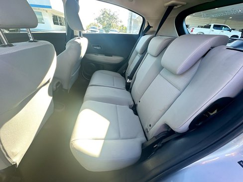 Used 2019 Honda HR-V LX image 23