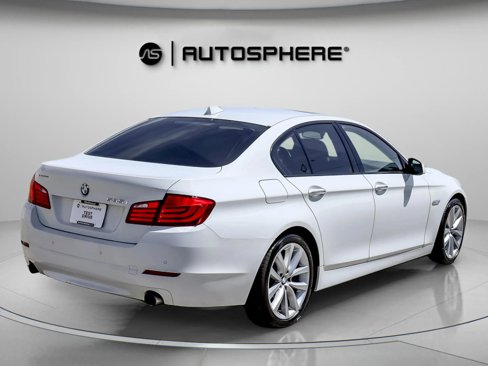 Used 2011 BMW 535i Sedan image 9