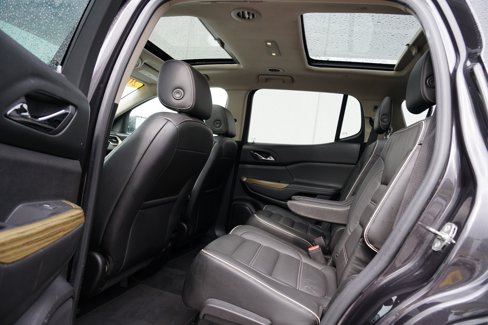 Used 2018 GMC Acadia Denali w/ Technology Package image 18