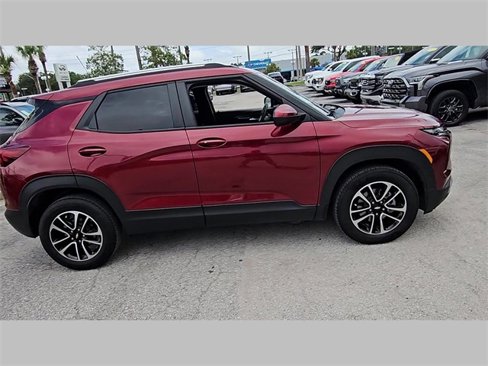 Used 2024 Chevrolet TrailBlazer LT image 24