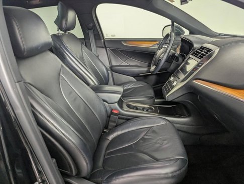 Used 2018 Lincoln MKC Reserve image 22