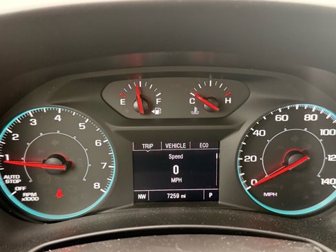 Used 2023 Chevrolet Equinox LS image 14