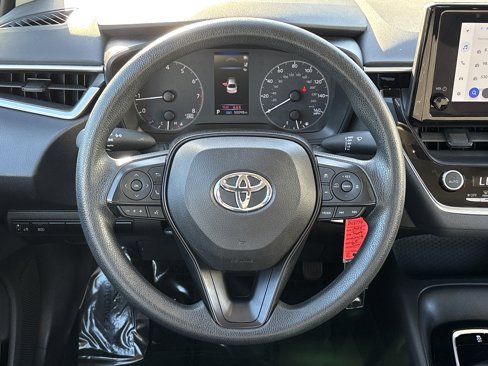 Used 2024 Toyota Corolla LE image 21