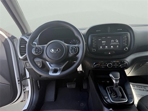 Used 2020 Kia Soul S image 17