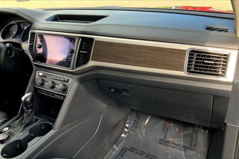 Used 2019 Volkswagen Atlas SE w/ Panoramic Sunroof Package image 18
