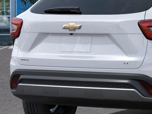 New 2025 Chevrolet Trax LT w/ Driver Confidence Package image 14