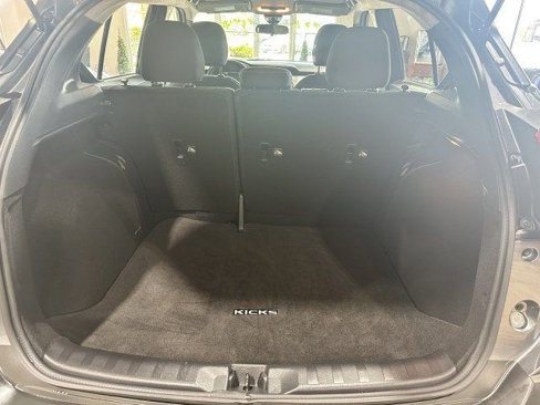 Used 2023 Nissan Kicks S image 29