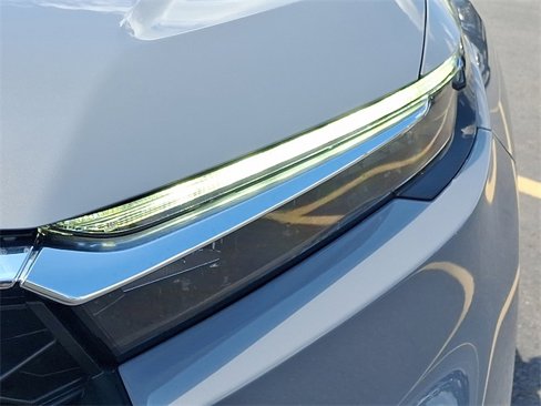 Certified 2025 Honda CR-V LX image 9