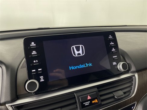 Used 2018 Honda Accord EX-L image 7